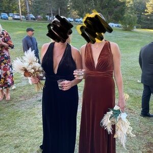 Revelry size 0 Dylan velvet in rust